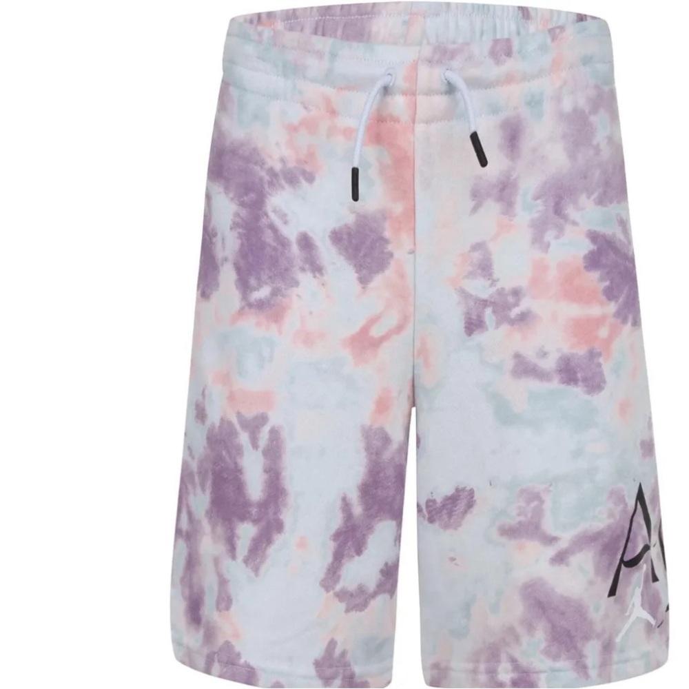 NWT Boys’ Sport DNA Freeze-Out Shorts